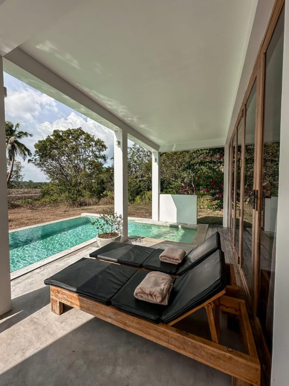 Giri Villa Tangalle Exteriör bild